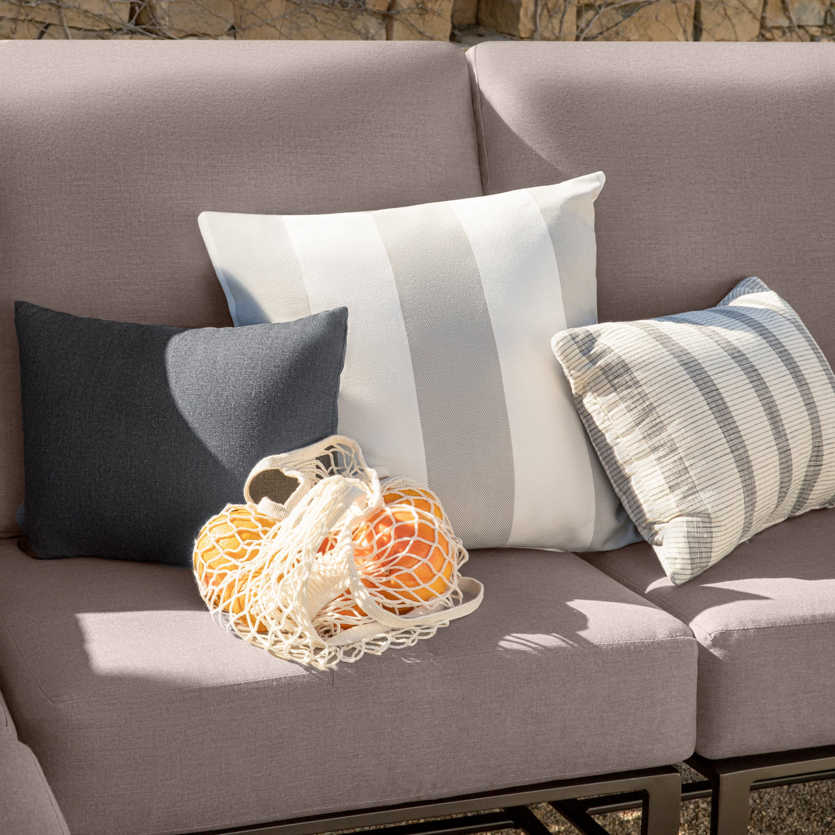 Colby Aluminum Outdoor Patio Side Table Yardbird