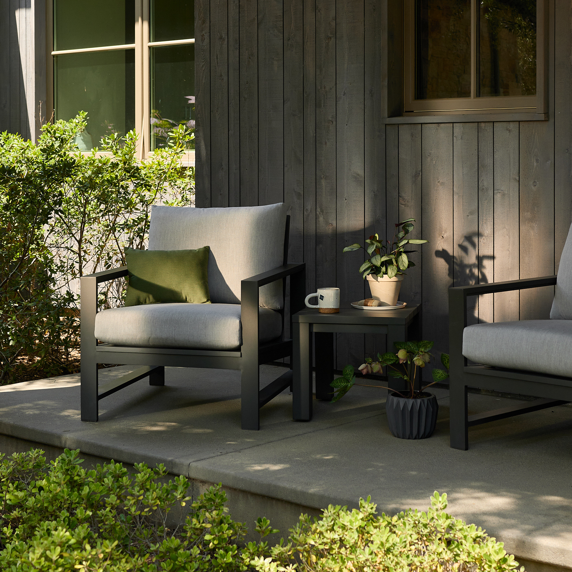Palmer Aluminum Outdoor Furniture Collection | Yardbird