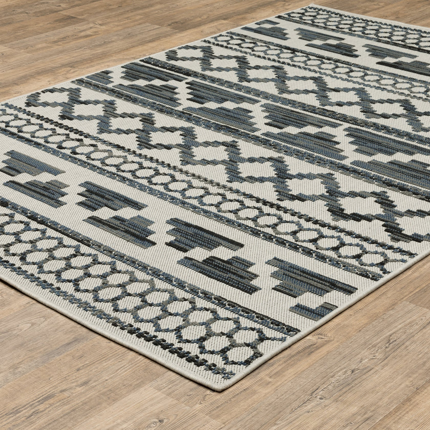 Torrey 5Y Outdoor Rug